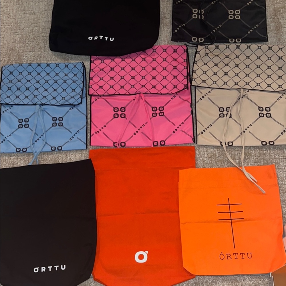 ORTTU Vibrant Tote Bag Collection